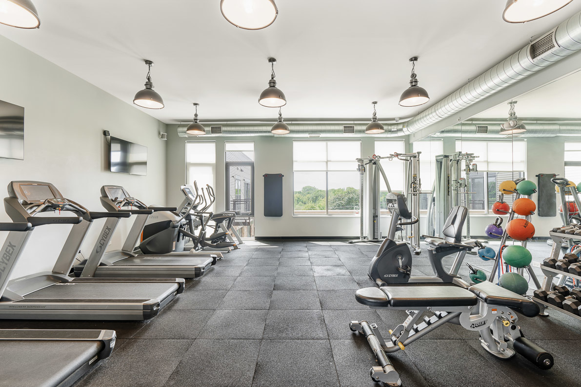 101 West Liberty Street, Unit 221 Barrington, IL 60010 - Photo 15 of 17 a view of a room with gym equipment