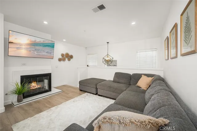 $659,900 | 361 South Van Buren Street, Unit B, Placentia, CA 92870