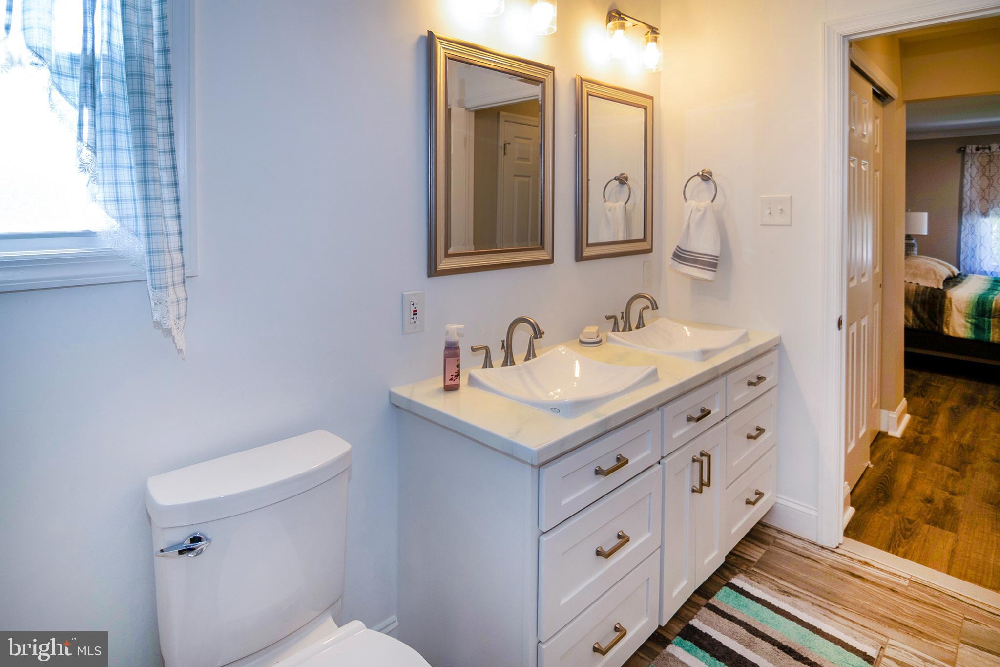 87 Freedom Road Sewell, NJ 08080 - Photo 33 of 64 Master Bathroom