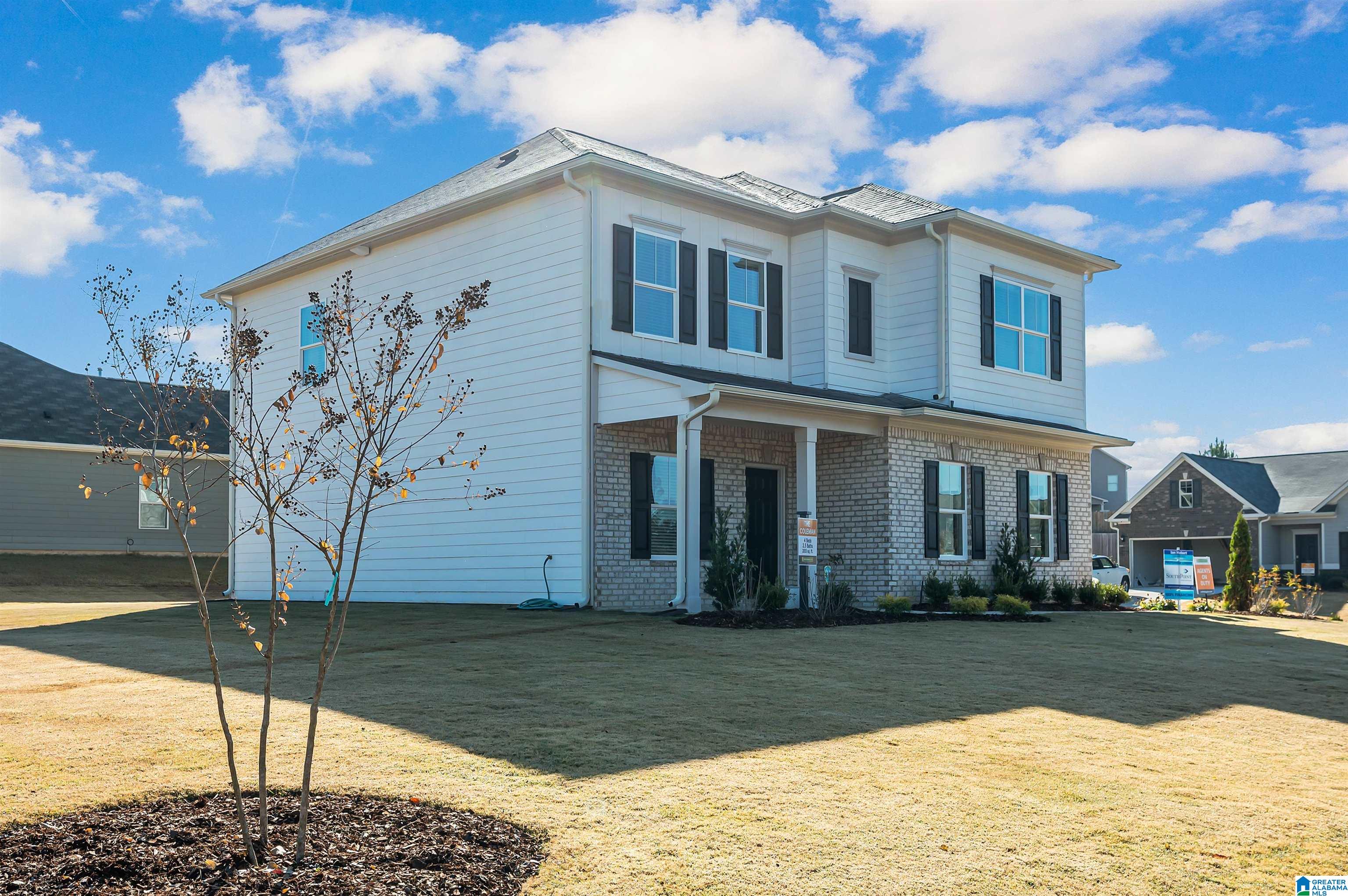 595 Ridgefield Drive Margaret, AL 35120 - Photo 3 of 37 Gallery Image 3