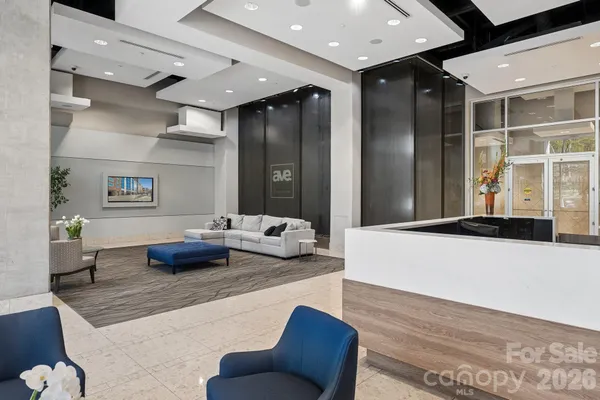 $345,000 | 210 North Church Street, Unit 2708, Charlotte, NC 28202