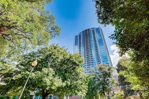 $345,000 | 210 North Church Street, Unit 2708, Charlotte, NC 28202