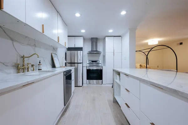 $1,600 | 5916 Birchbrook Drive, Unit 228, Dallas, TX 75206