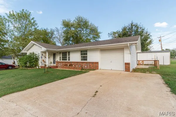 $155,000 | 116 Smith Road, Lebanon, MO 65536