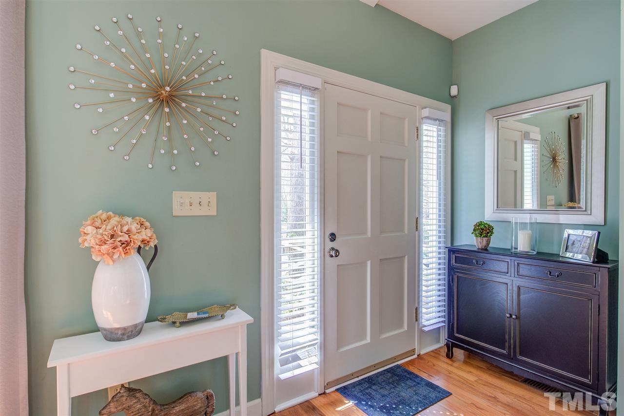6908 Spring Drive Raleigh, NC 27613 - Photo 4 of 30