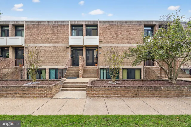 $3,500 | 333 N Street Southwest, Unit 333, Washington, DC 20024