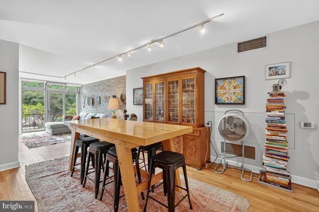 $3,500 | 333 N Street Southwest, Unit 333, Washington, DC 20024