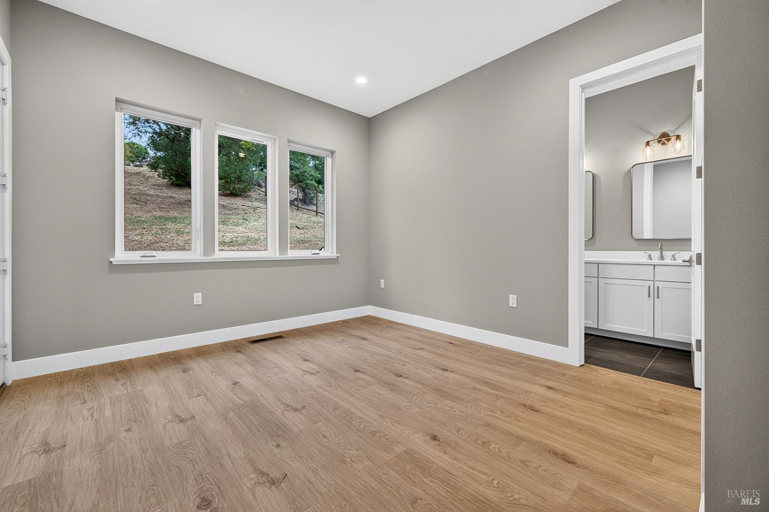 1913 Carlile Place Santa Rosa, CA 95403 - Photo 26 of 60