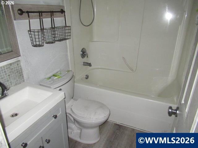 965 Southwest Sequoia Lane Dallas, OR 97338 - Photo 7 of 17