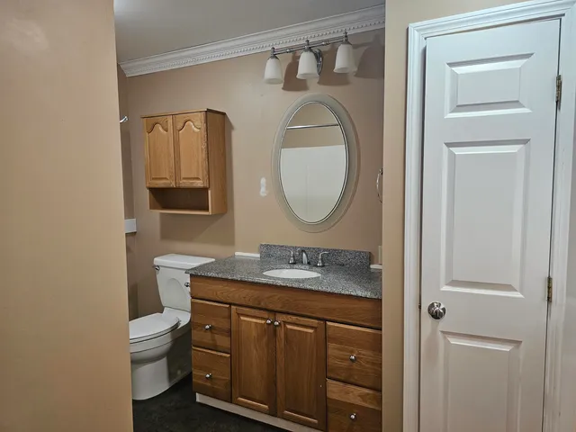 $1,800 | 30 Sterling Lane, South Berwick, ME 03908