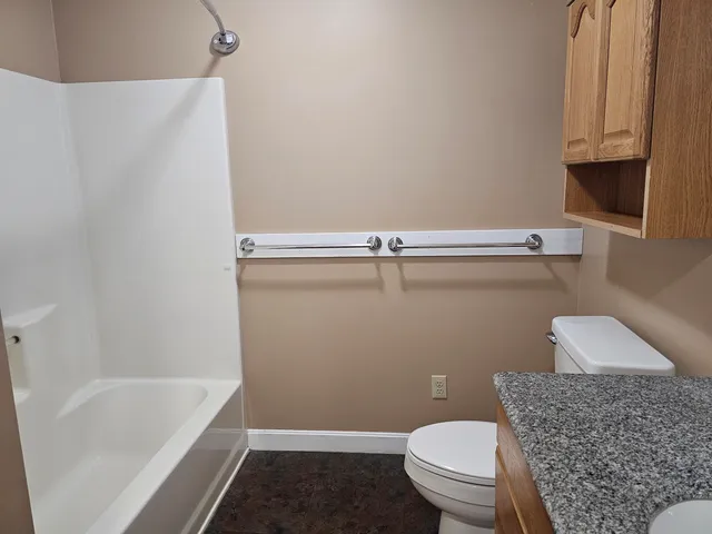 $1,800 | 30 Sterling Lane, South Berwick, ME 03908