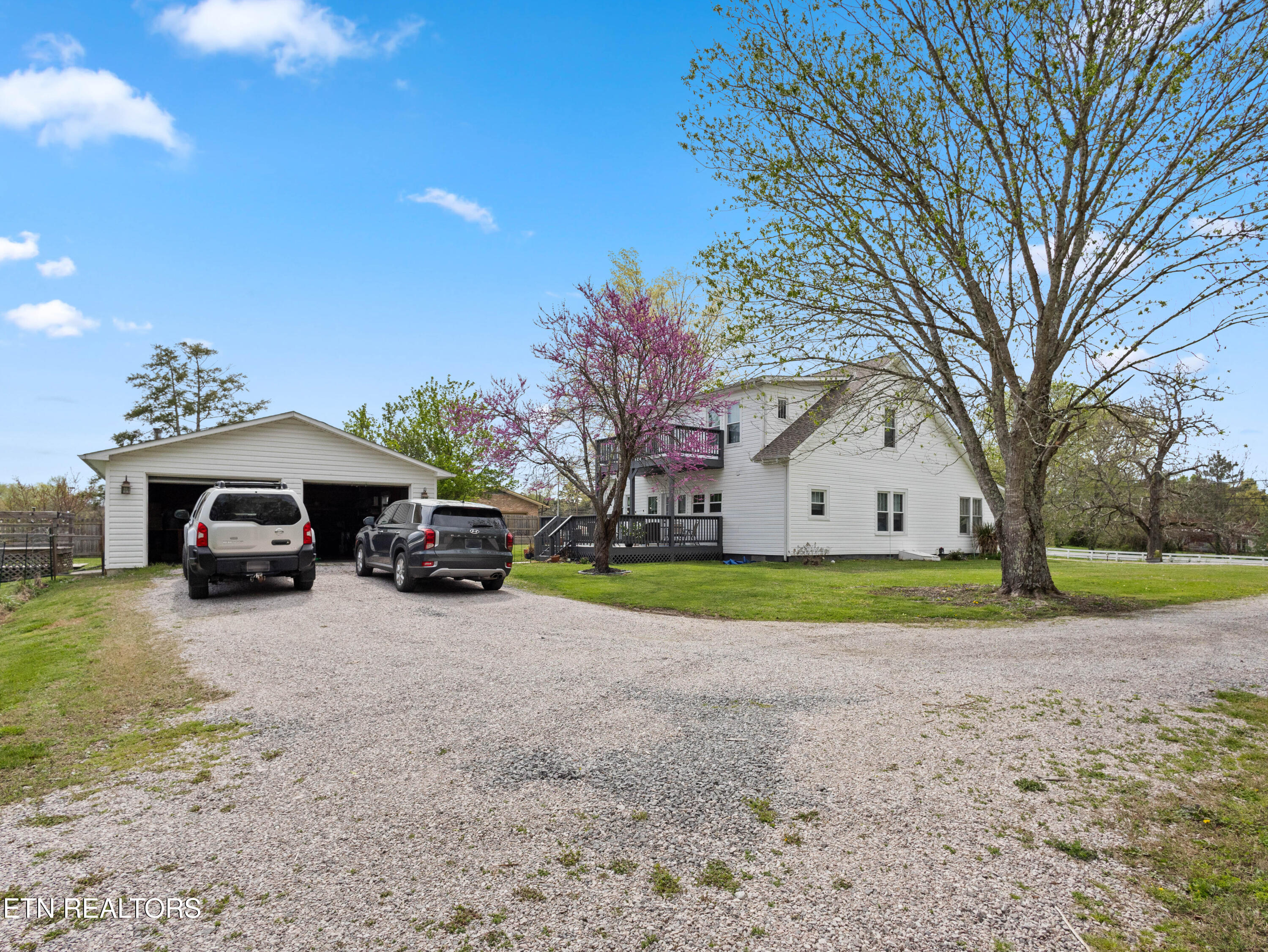 7220 Washington Pike Corryton, TN 37721 - Photo 20 of 60 Parking