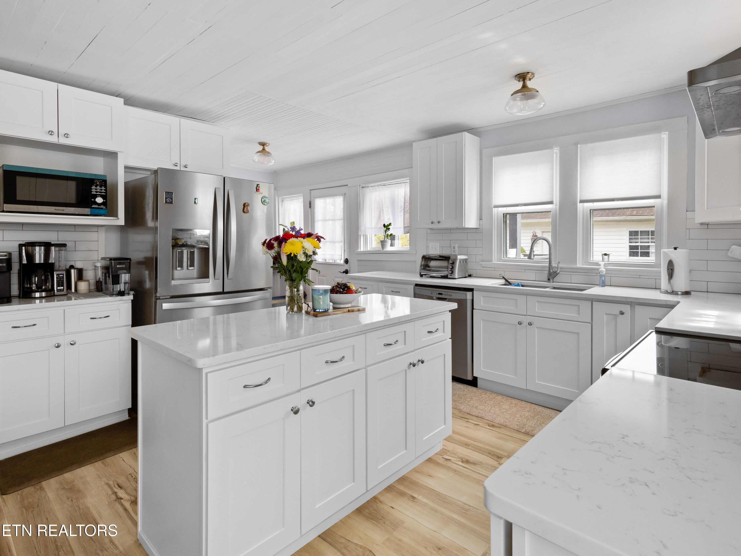 7220 Washington Pike Corryton, TN 37721 - Photo 22 of 60 Kitchen 1