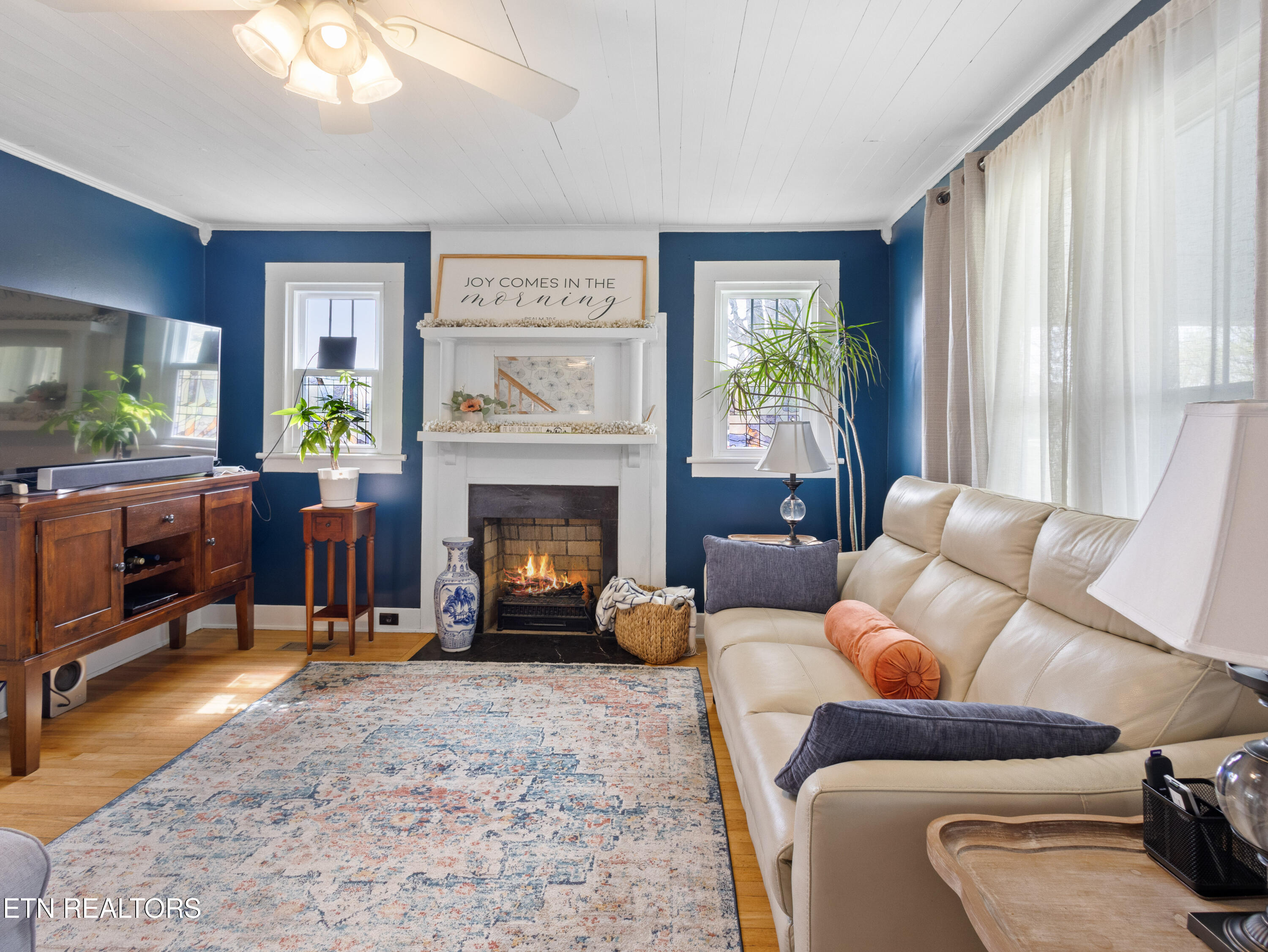 7220 Washington Pike Corryton, TN 37721 - Photo 28 of 60 Living room 1