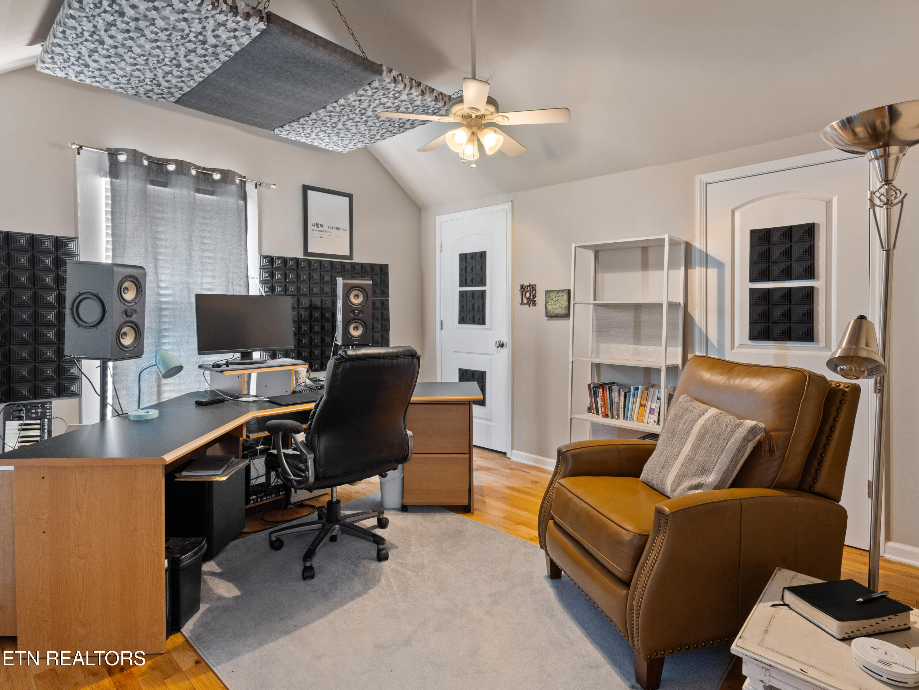 7220 Washington Pike Corryton, TN 37721 - Photo 44 of 60 2nd upstairs bedroom