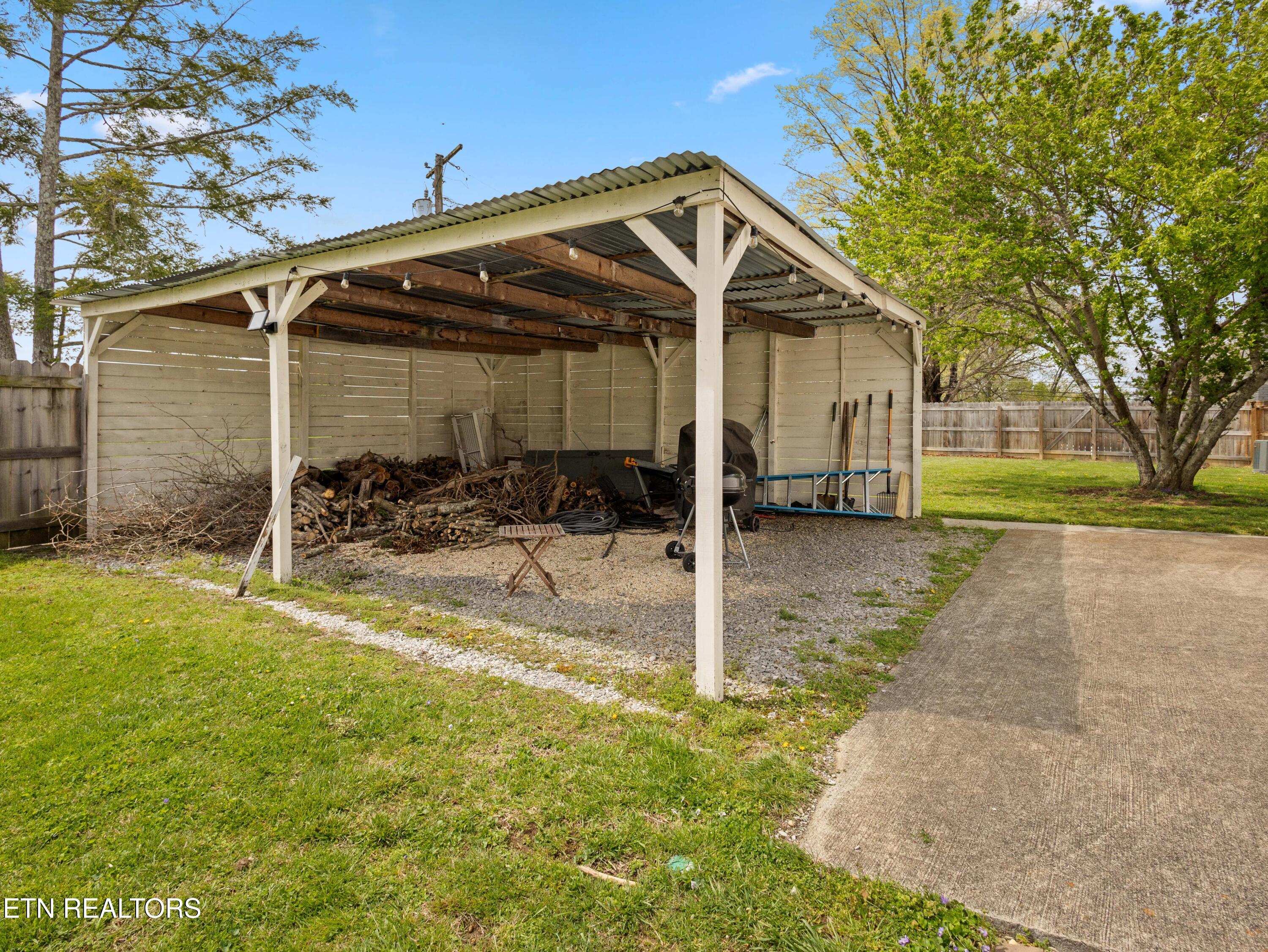 7220 Washington Pike Corryton, TN 37721 - Photo 56 of 60 Covered shed