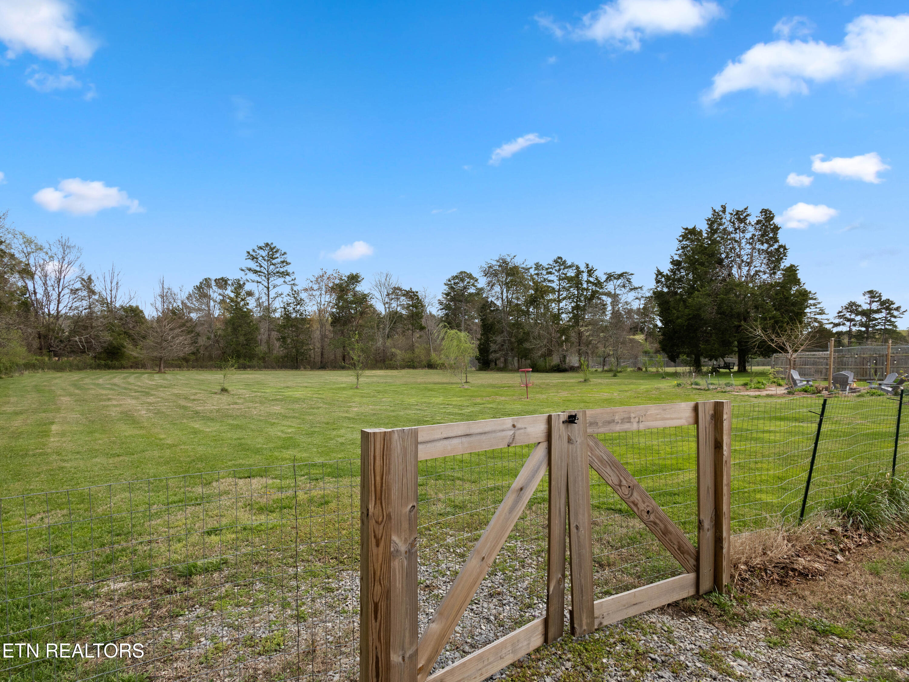 7220 Washington Pike Corryton, TN 37721 - Photo 10 of 60 Backyard 1
