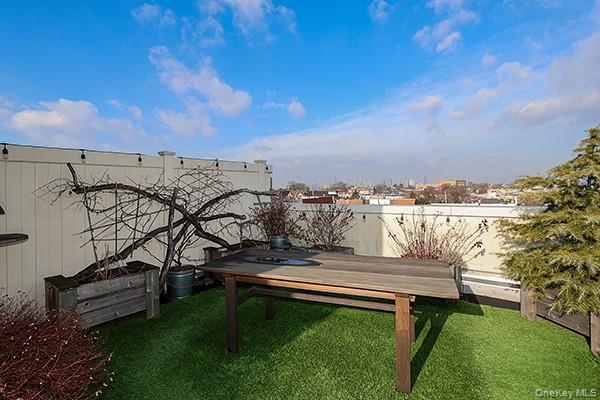 63-34 Fresh Pond Road, Unit 5C Queens, NY 11385 - Photo 20 of 29