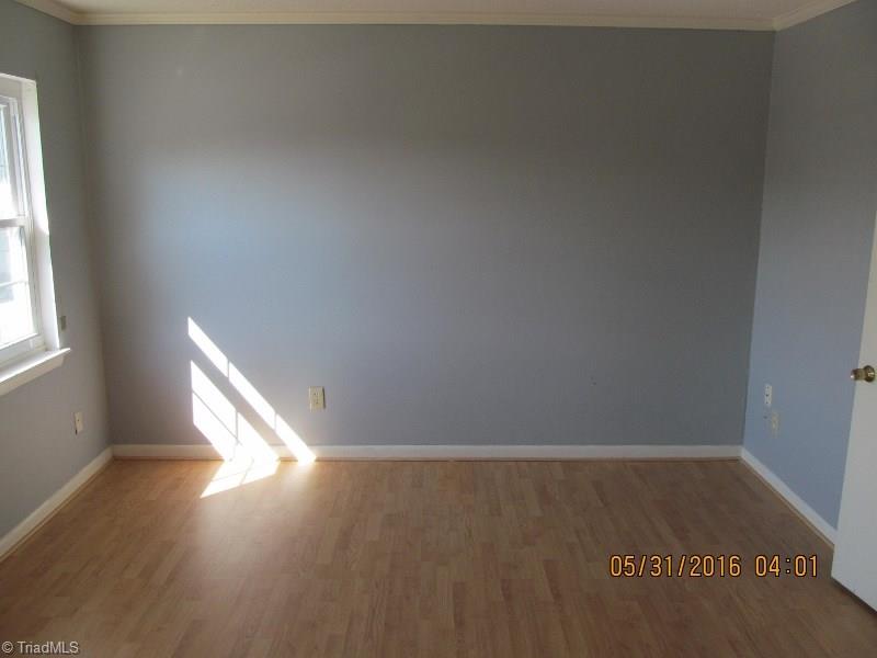 5711 Bramblegate Road, Unit E Greensboro, NC 27409 - Photo 22 of 28 Gallery Image 22