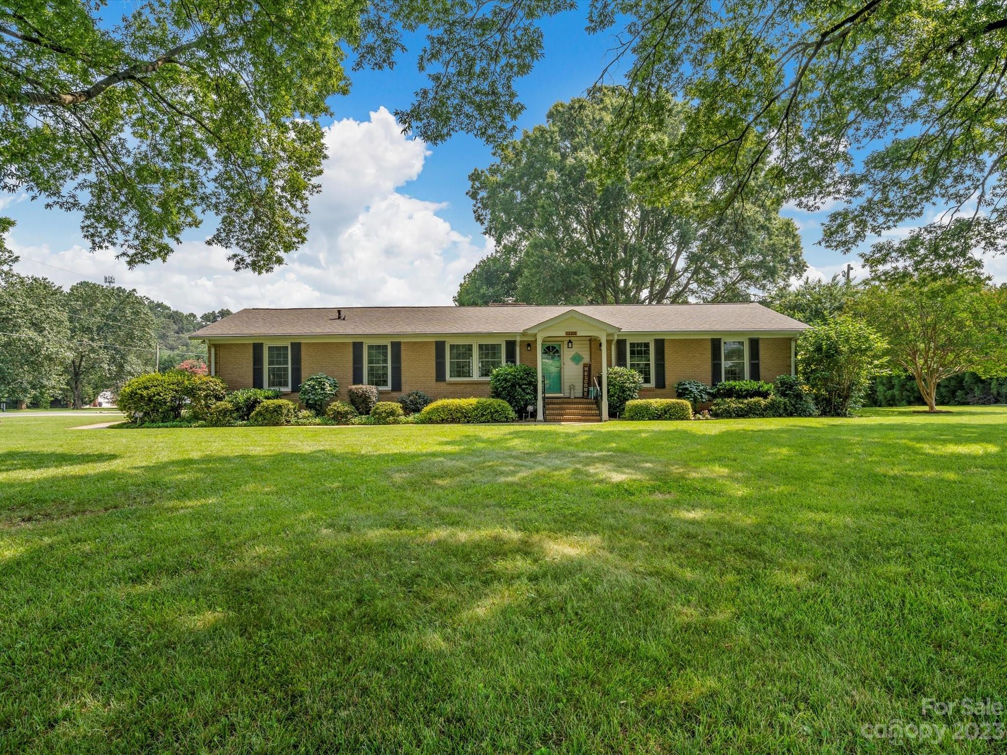 12101 Idlewild Road Matthews, NC 28105 - Photo 1 of 45