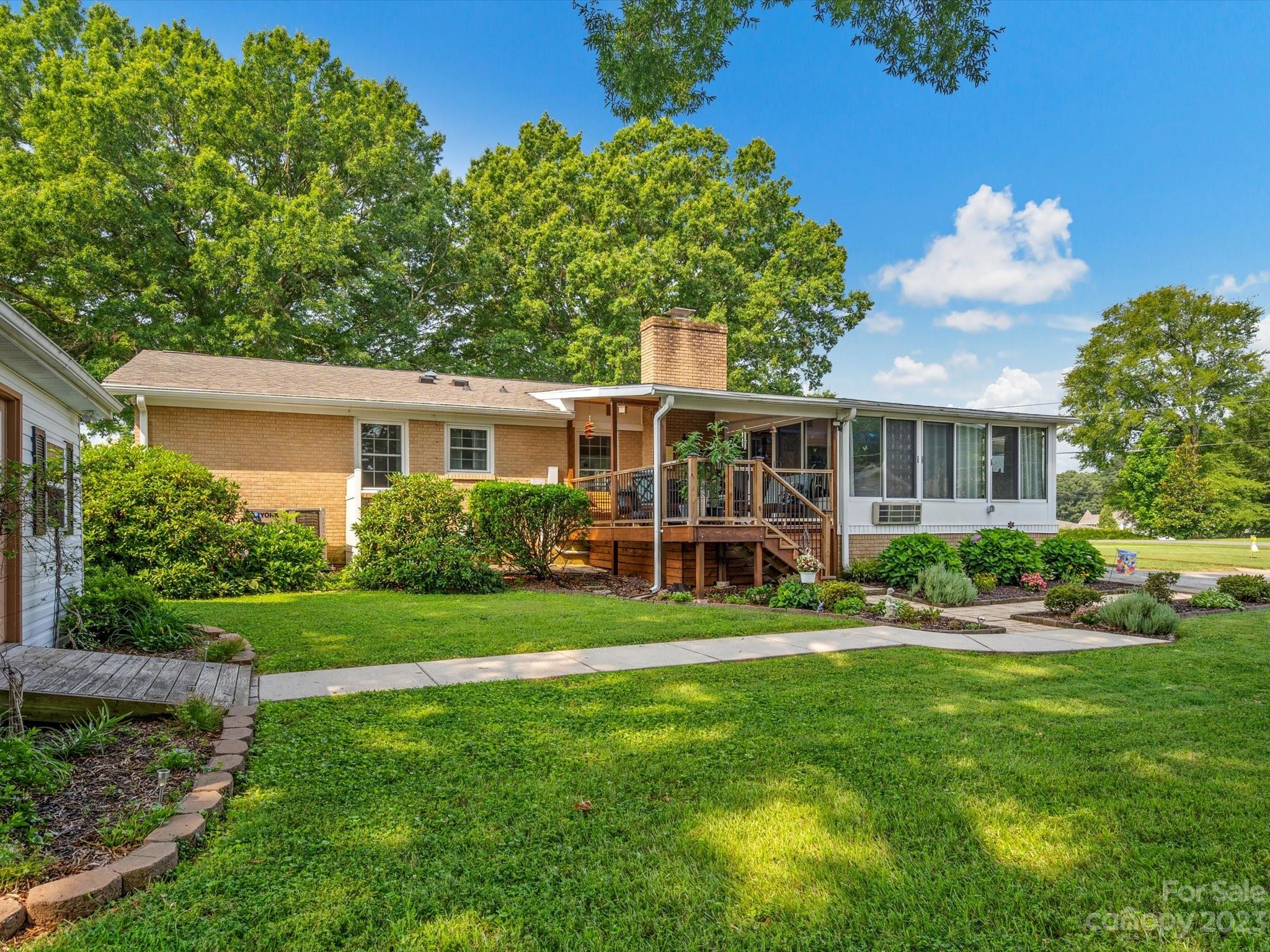 12101 Idlewild Road Matthews, NC 28105 - Photo 36 of 45
