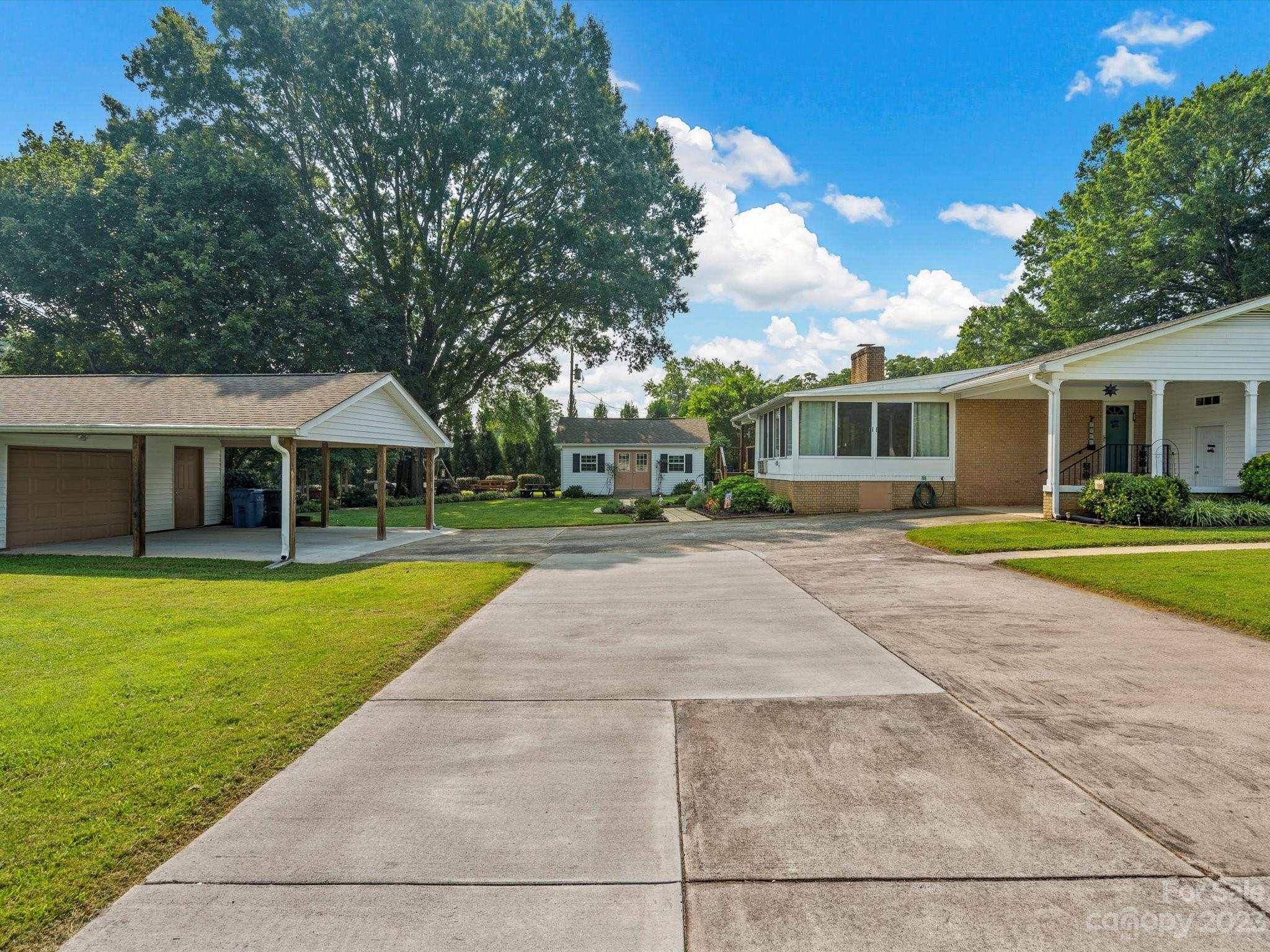 12101 Idlewild Road Matthews, NC 28105 - Photo 42 of 45