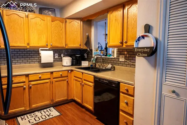 $389,999 | 604 Phay Avenue, Canon City, CO 81212