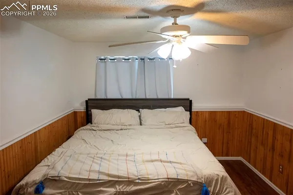 $389,999 | 604 Phay Avenue, Canon City, CO 81212