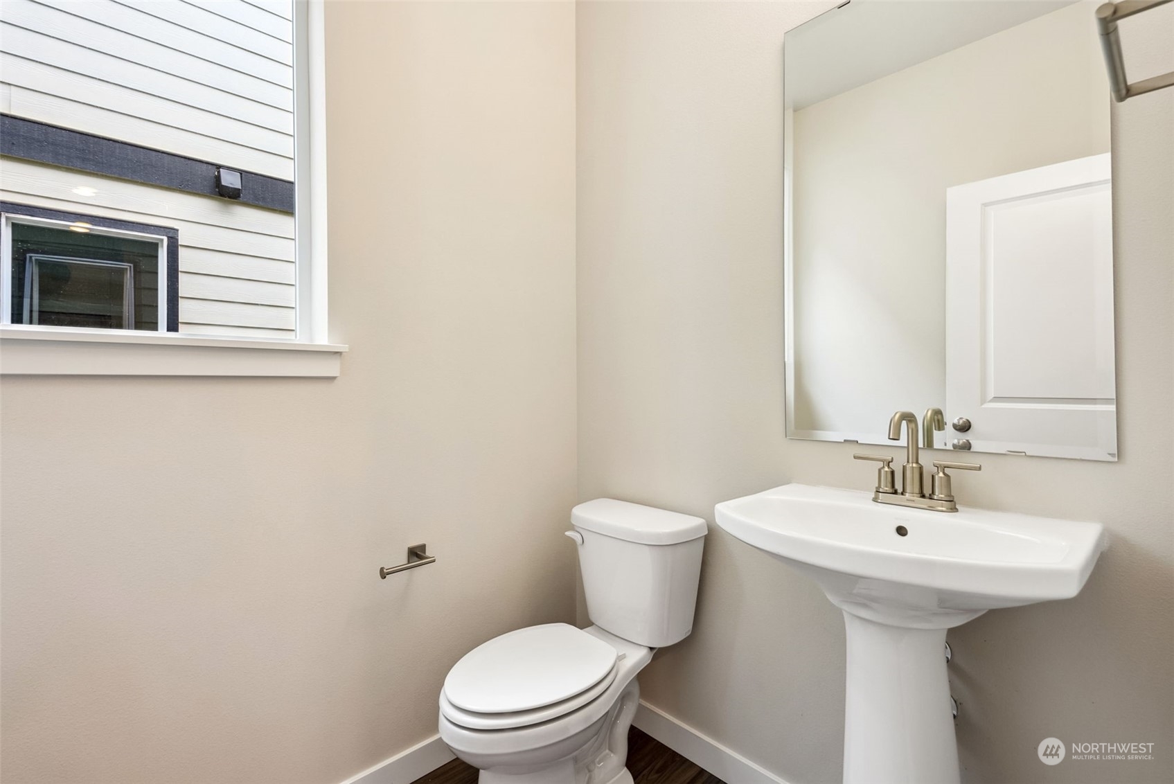 4016 Aberdeen Way Northeast, Unit 32 Renton, WA 98056 - Photo 14 of 39