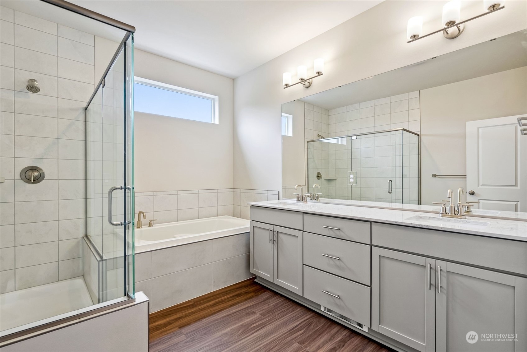 4016 Aberdeen Way Northeast, Unit 32 Renton, WA 98056 - Photo 18 of 39