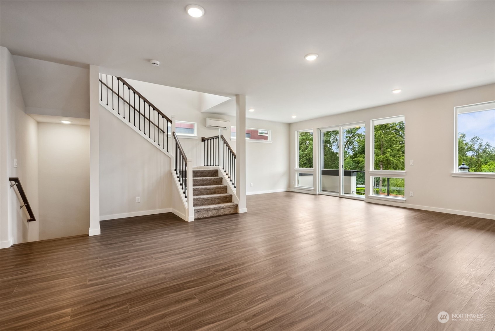 4016 Aberdeen Way Northeast, Unit 32 Renton, WA 98056 - Photo 8 of 39