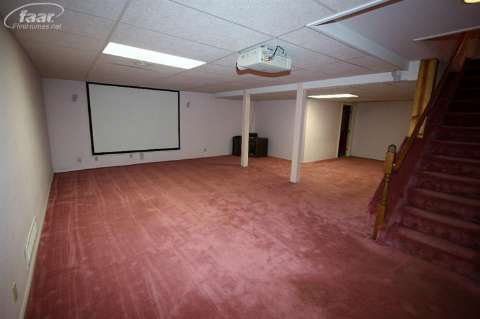 1239 Heatherwoode Road Flint, MI 48532 - Photo 39 of 59 20398158-38.JPG