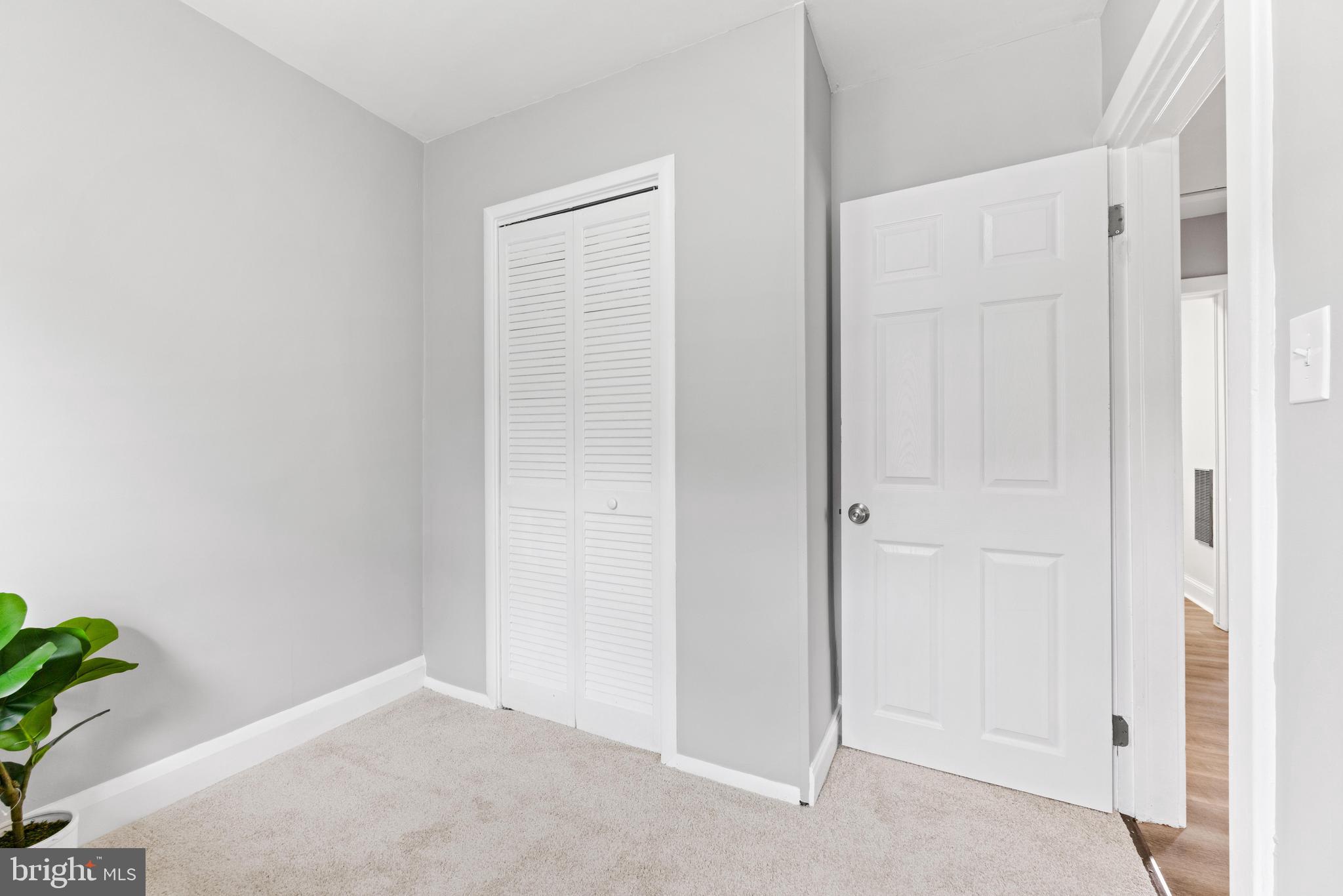 7351 Chesapeake Road Middle River, MD 21220 - Photo 15 of 50