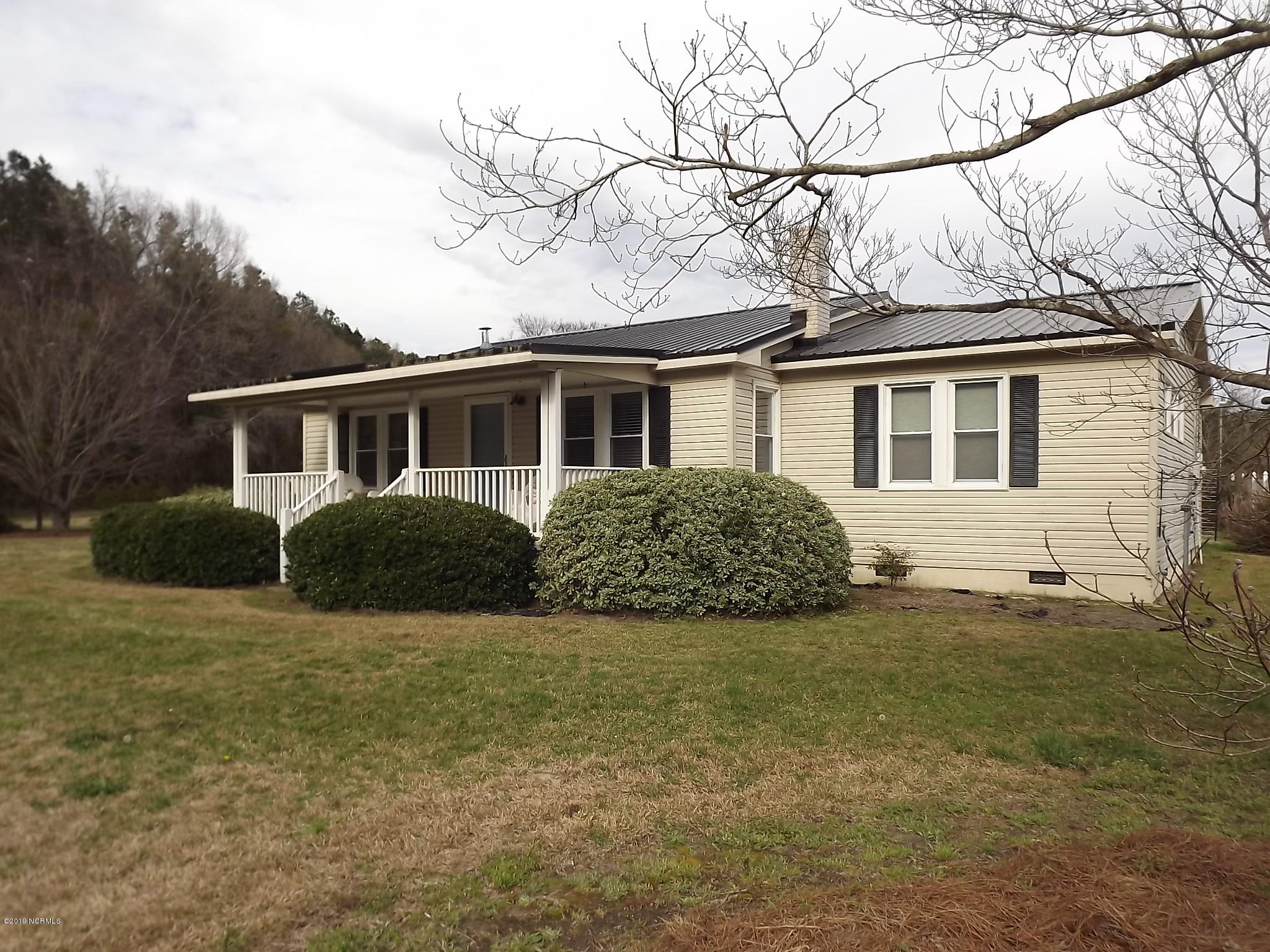 2755 Elkton Road Clarkton, NC 28433 - Photo 1 of 33 front view