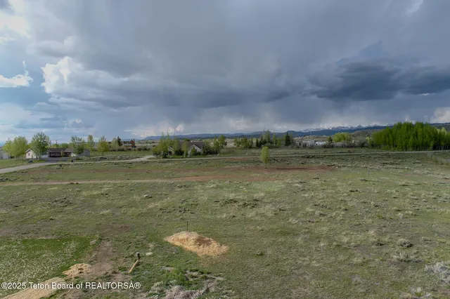 $130,000 | Lot#22 Carmichael Loop, Pinedale, WY 82941