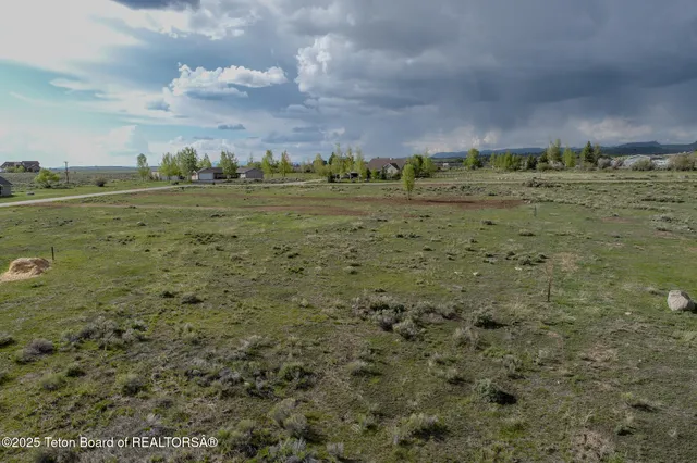 $130,000 | Lot#22 Carmichael Loop, Pinedale, WY 82941