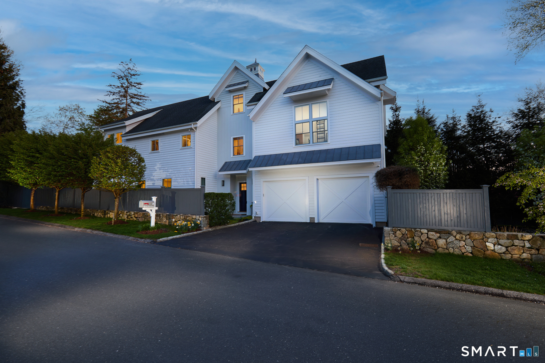 2 Mortar Rock Road Westport, CT 06880 - Photo 3 of 34