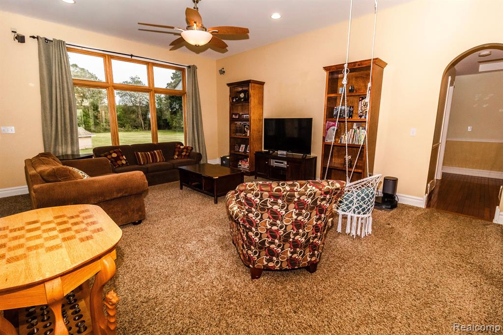 1902 Fish Lake Road Lapeer, MI 48446 - Photo 15 of 47