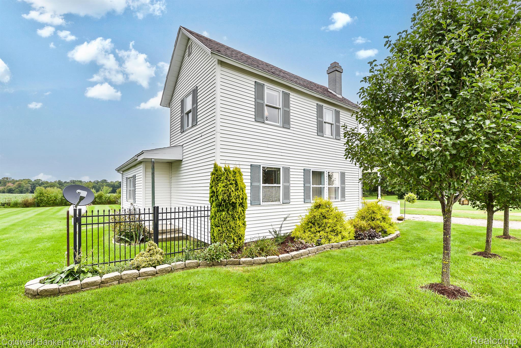 10280 West Iosco Road Fowlerville, MI 48836 - Photo 3 of 47 Gallery Image 3