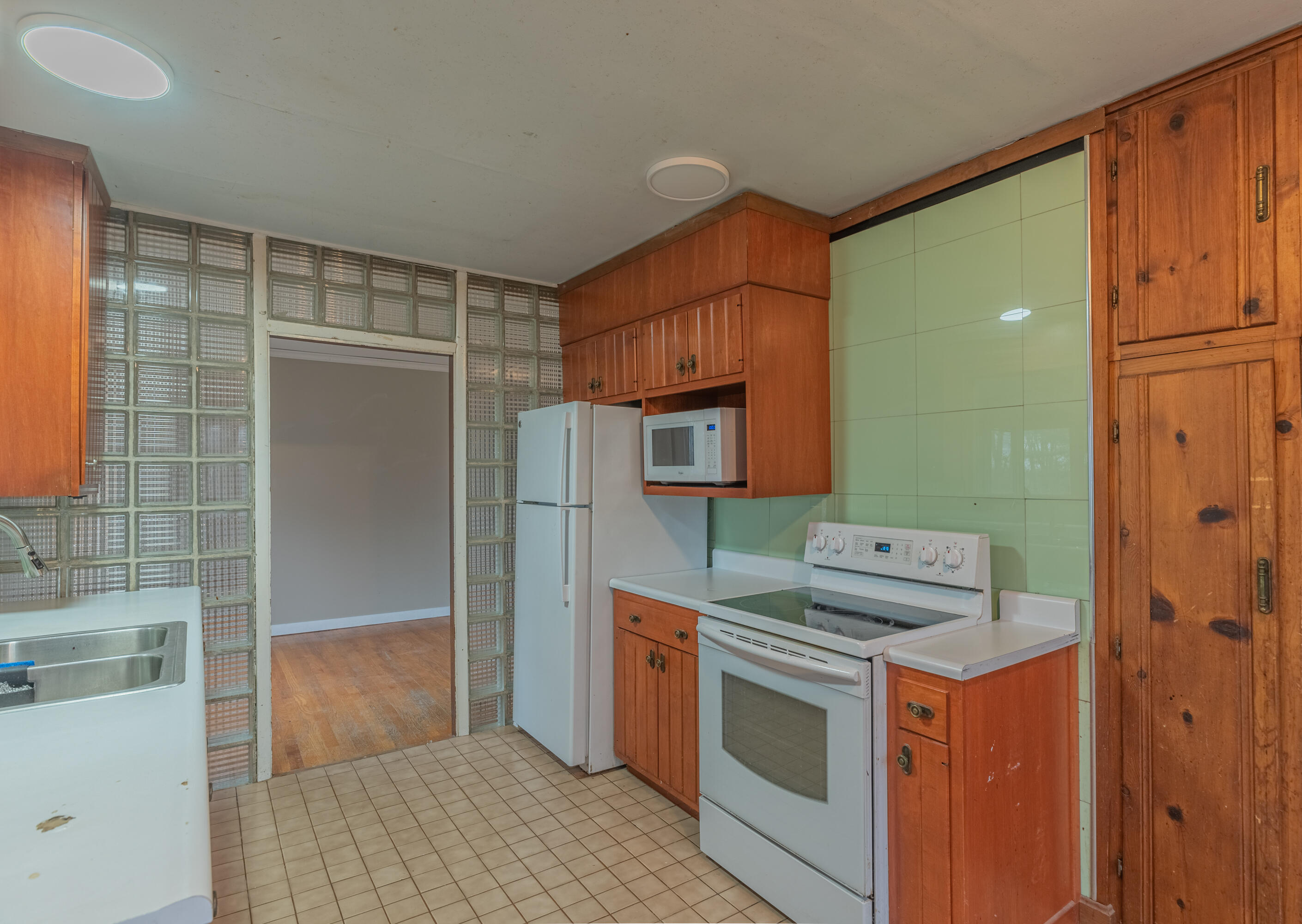 4825 Whites Road Latonia, KY 41015 - Photo 33 of 49 4825WhitesRoad_NKYSOLD-52
