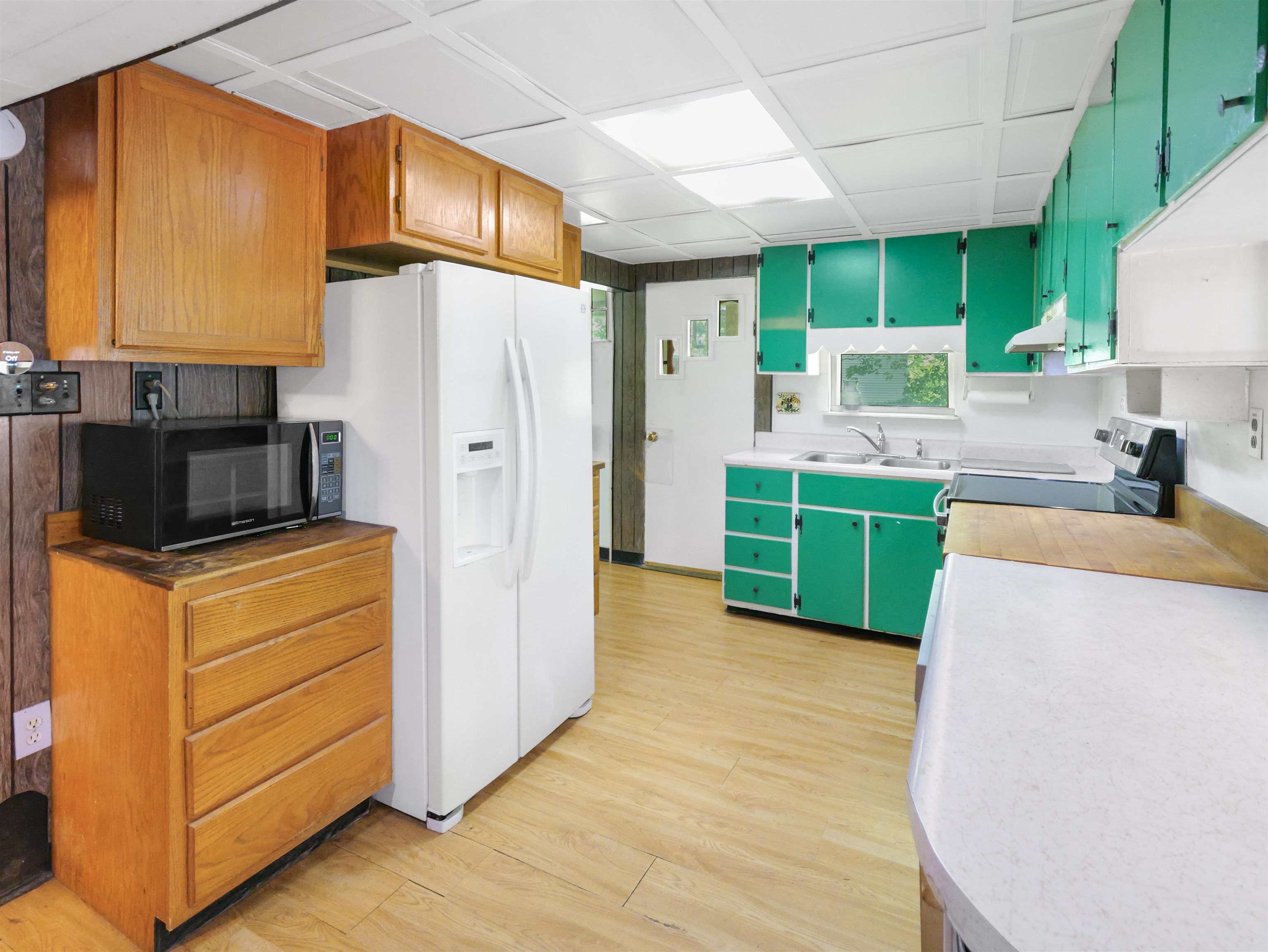 396 South Main Street Bethel, VT 05032 - Photo 5 of 40