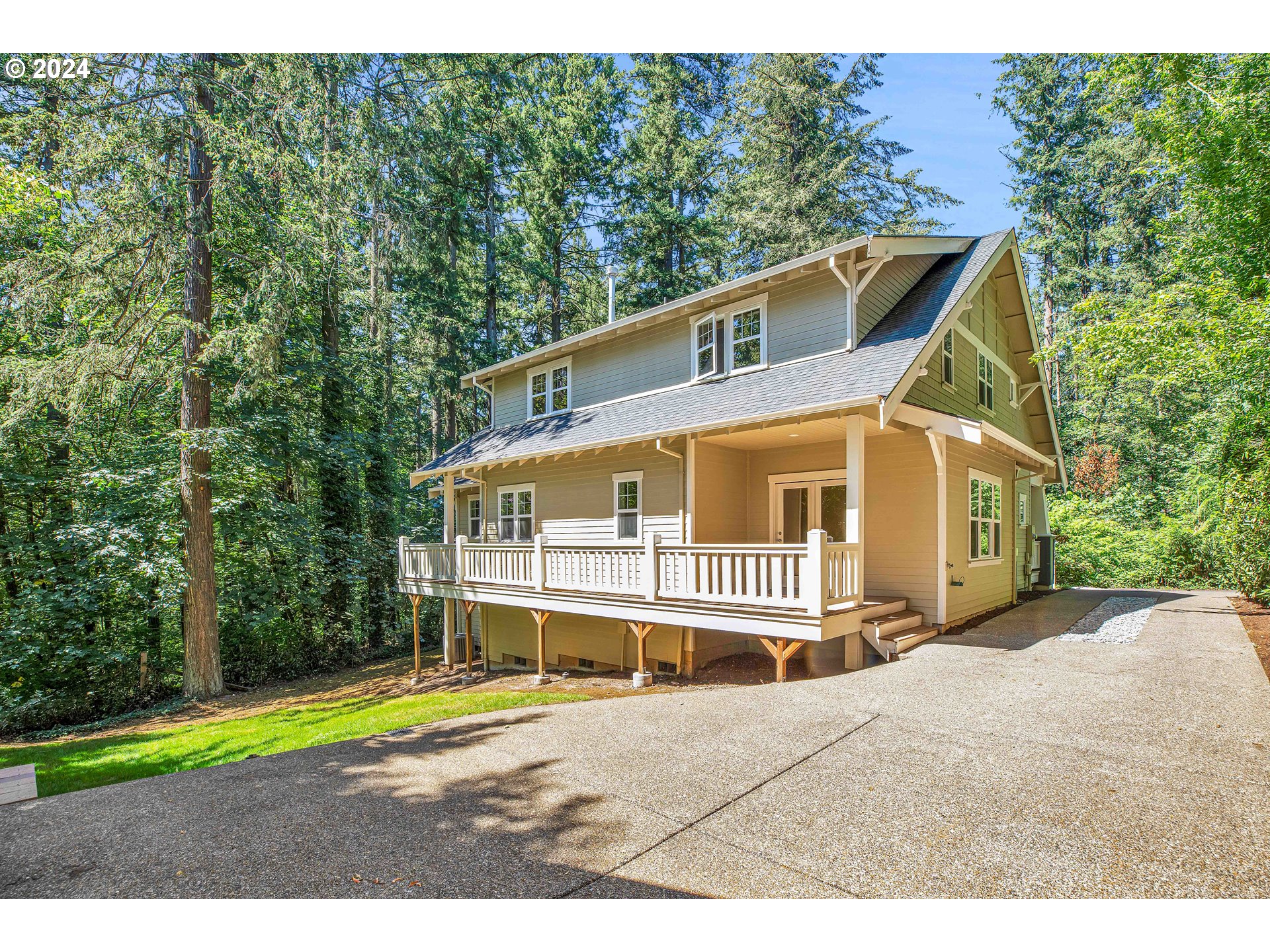 4204 Southwest Alice Street Portland, OR 97219 - Photo 42 of 48 Gallery Image 42