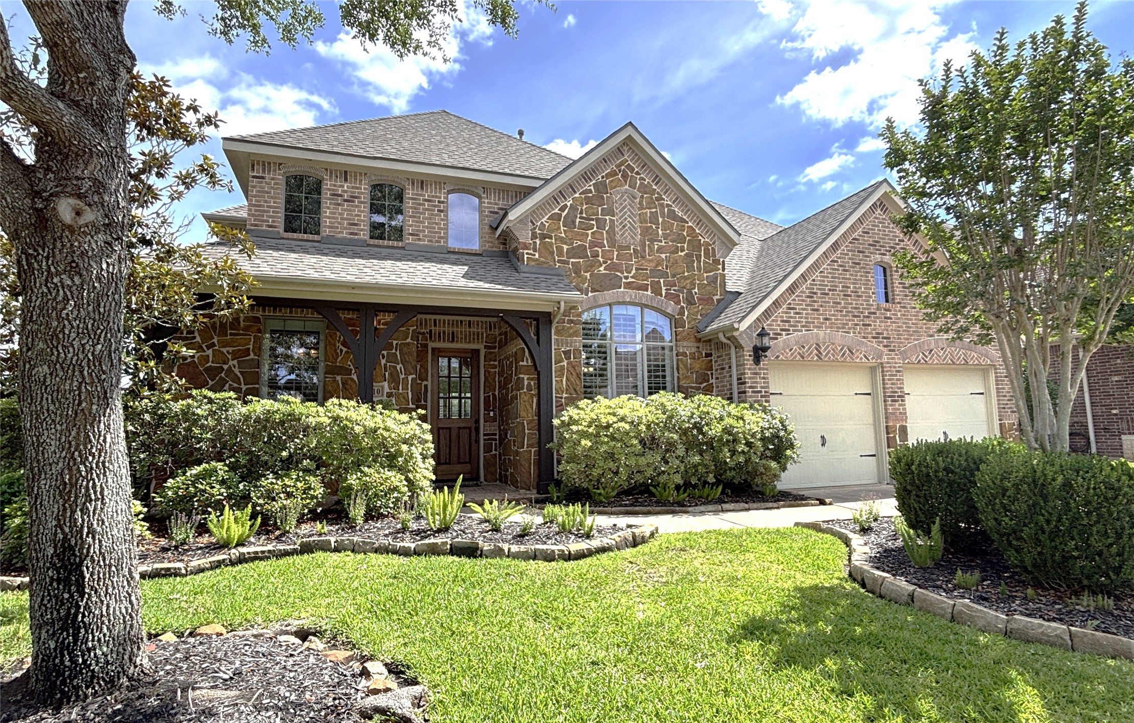 8210 Thunder Ridge Way Missouri City, TX 77459 - Photo 1 of 42 Front elevation of home.