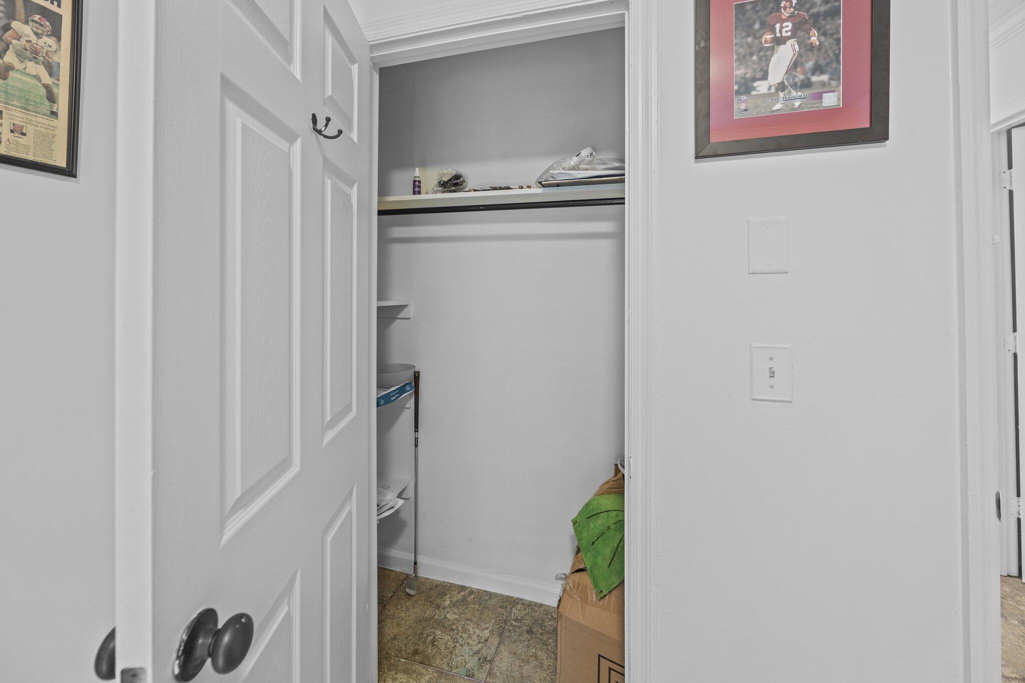 11 America Street Charleston, SC 29403 - Photo 23 of 27 Closet