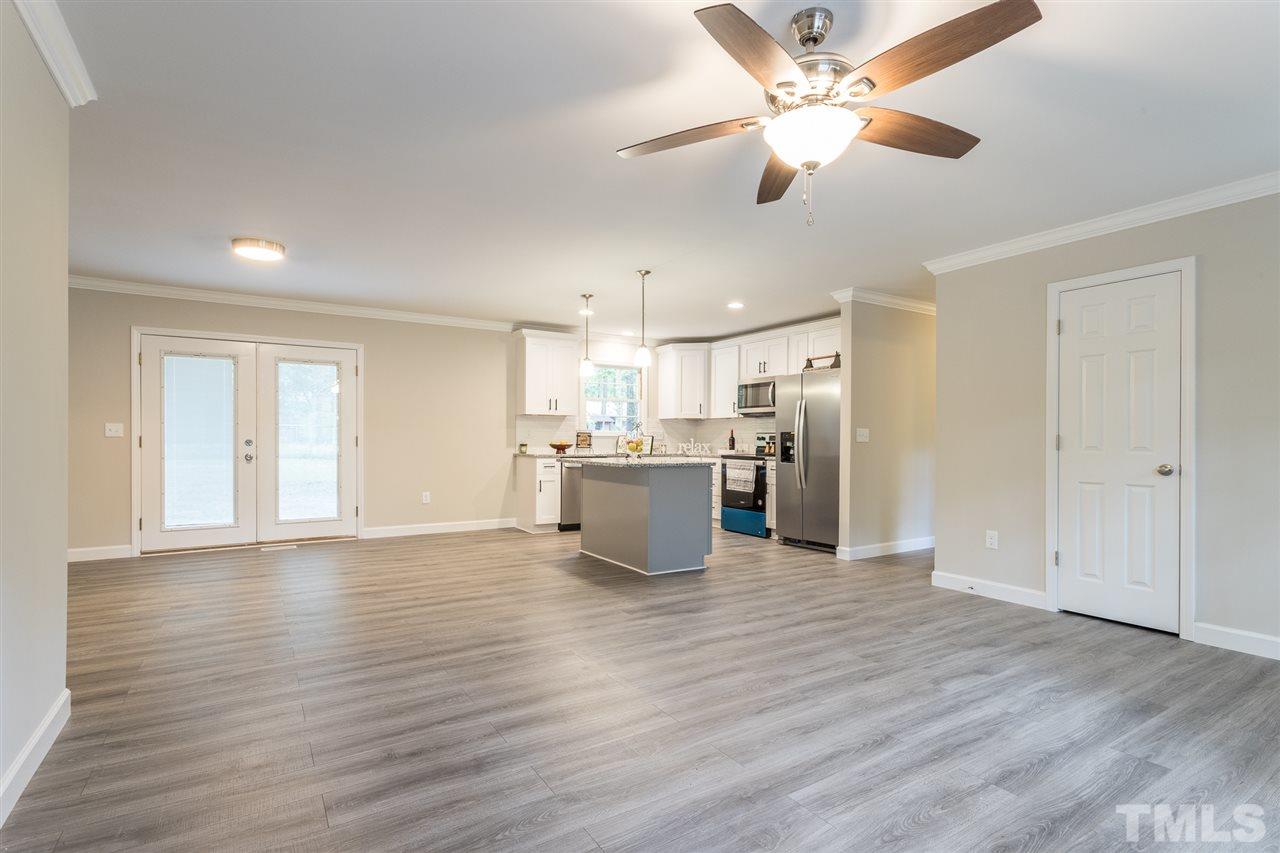 700 Lakeview Road Durham, NC 27712 - Photo 5 of 22