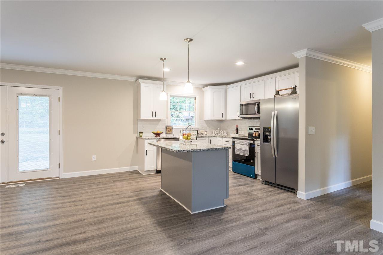 700 Lakeview Road Durham, NC 27712 - Photo 7 of 22