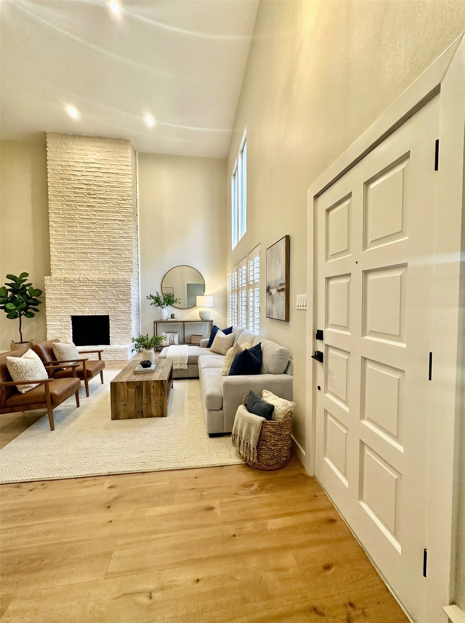 8111 Middle Court Austin, TX 78759 - Photo 4 of 38 Virtually staged by AI