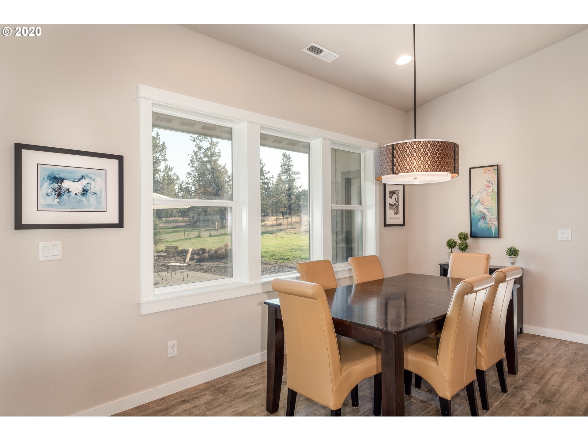 64615 Hunnell Road Bend, OR 97703 - Photo 11 of 32