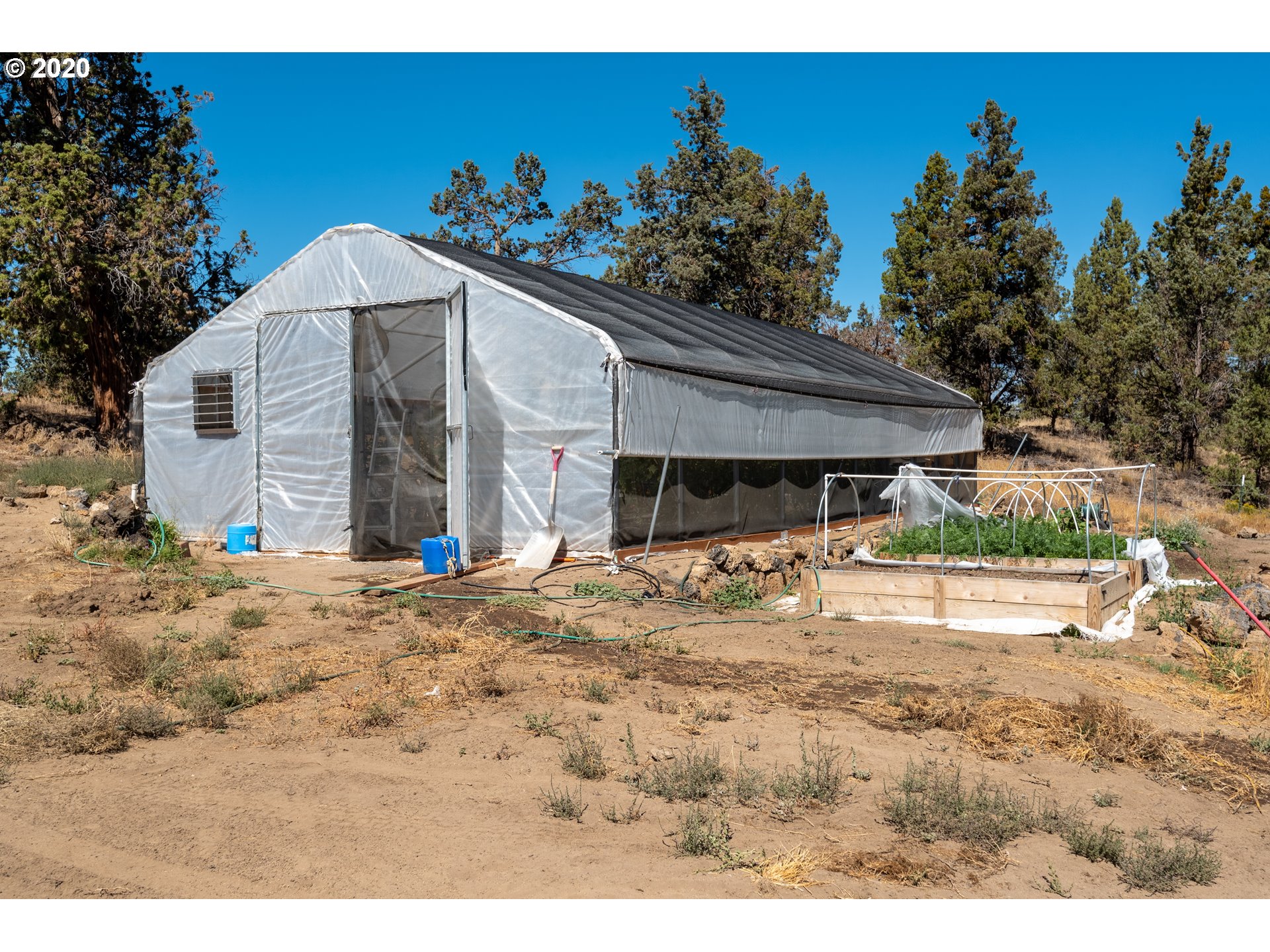 64615 Hunnell Road Bend, OR 97703 - Photo 26 of 32