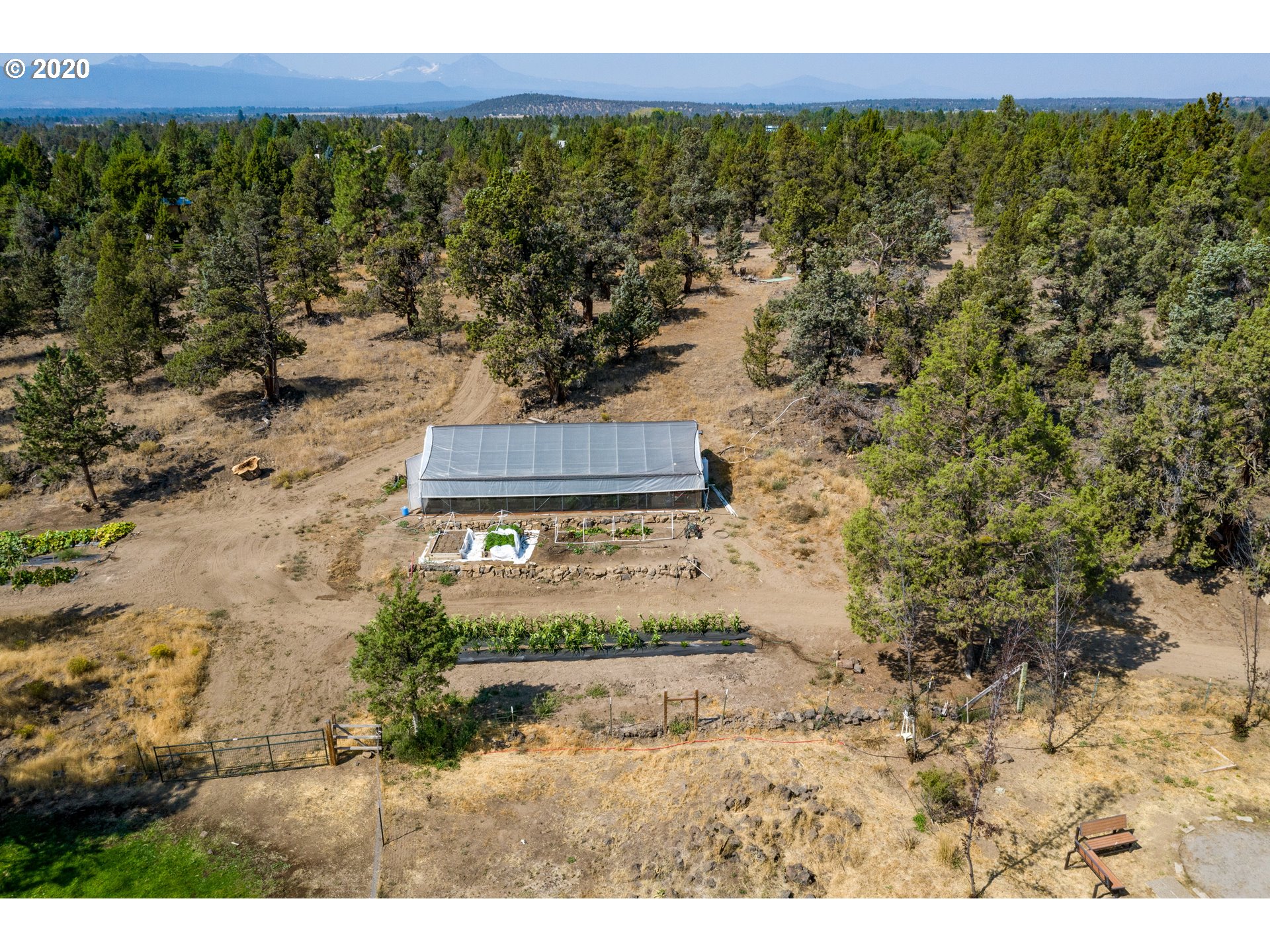 64615 Hunnell Road Bend, OR 97703 - Photo 30 of 32